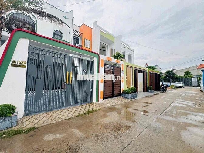 Nhà Phố Hiện Đại Mặt Tiền Kinh Doanh