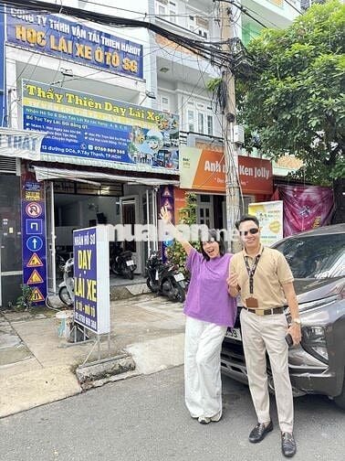 Tuyển Nữ CSKH Sale Khoá Học Lái Xe Ô Tô