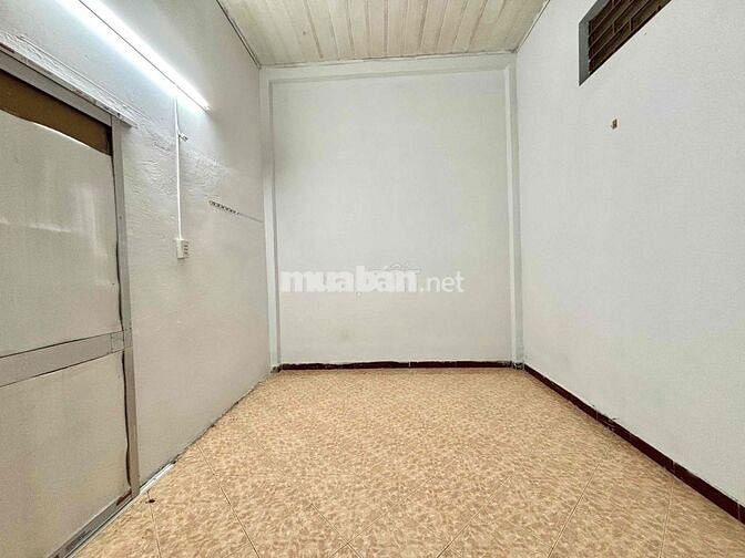 PHÒNG STUDIO MÁY LẠNH CẠNH CVPM, CĐ FPT