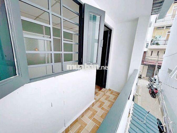 Cho thuê nhà nguyên căn hẻm 308 Huỳnh Tấn Phát 