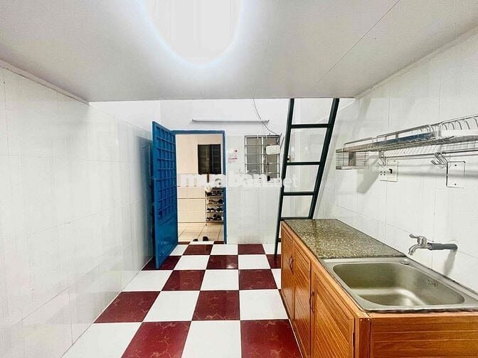 🔥PHÒNG TRỌ GÁC CAO 2M_SẴN MÁY LẠNH_THANG MÁY_CẠNH CÔNG VIÊN GIA ĐỊNH