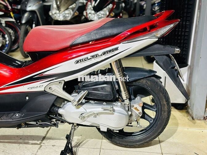 XE MÁY THỊNH PHÁT-AIR BLADE 110 TRẮNG ĐỎ SIÊU ĐẸP