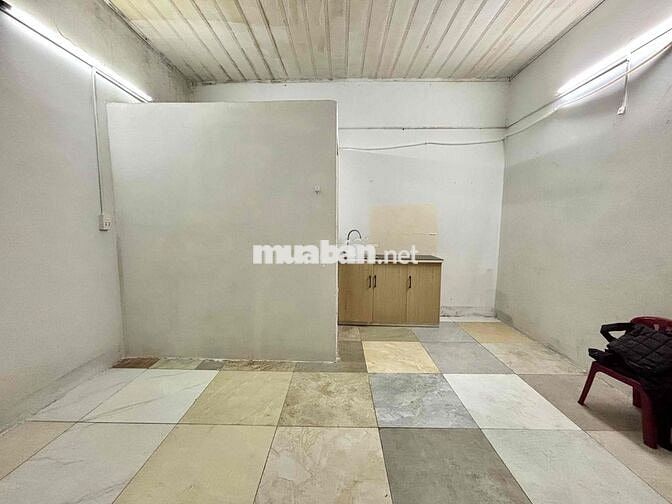 PHÒNG STUDIO MÁY LẠNH CẠNH CVPM, CĐ FPT
