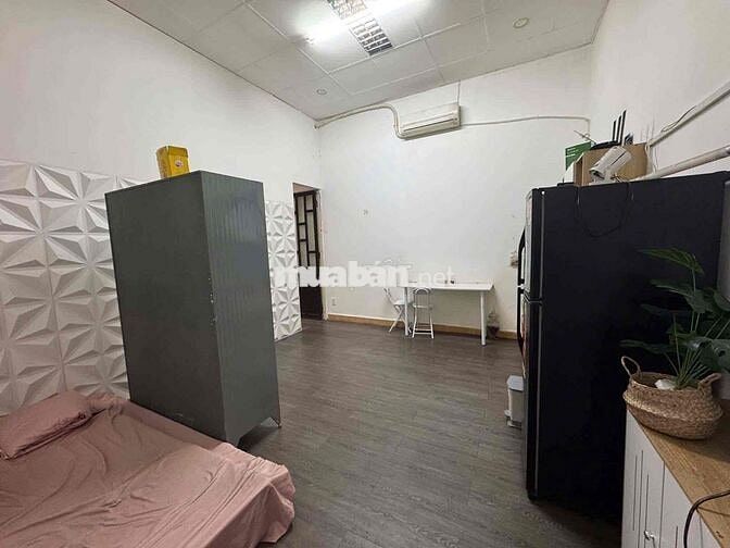 2 Phòng ngủ 60m2 Vòng Xoay Lăng Cha Cả ngay Sân Bay