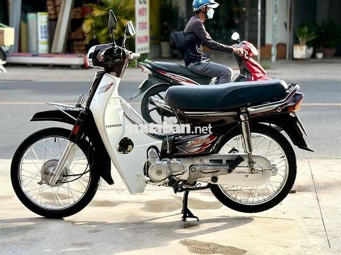 SUPER DREAM máy zin chưa rớt đầu bstp 9chủ