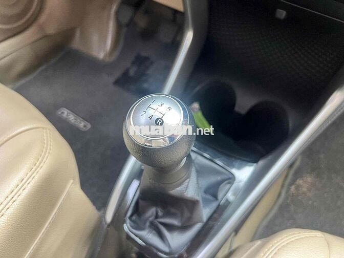 Toyota Vios MT 2019 Bạc 45000 km