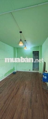 CC cho thuê cửa hàng mặt đường Láng