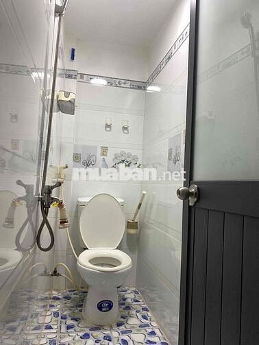 ❤️NHÀ 2 tầng , 2 PN, 2WC giá 1,5 tỷ 3x8, NGUYỄN BÌNH❤️