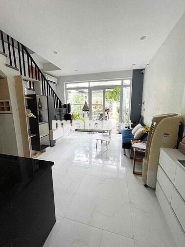 Nhà 3 tầng kiệt 447 phạm văn đồng
