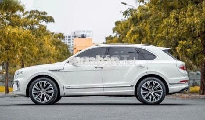Bentley Bentayga 4.0 V8 2020 - 9 Tỷ 600 Triệu