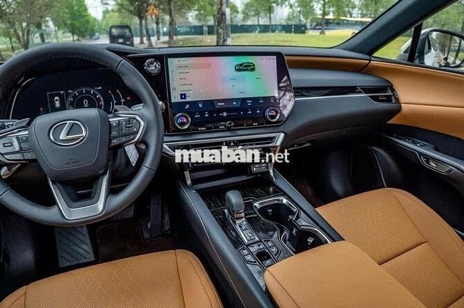 Xe Lexus RX 350h Luxury 2026