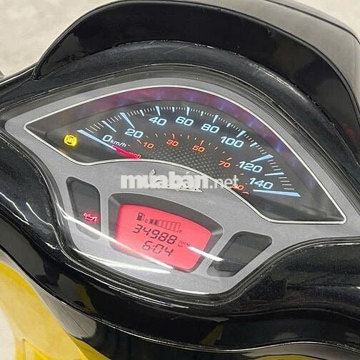 Piaggio Vespa Sprint 125 ABS Vàng 35.000 km