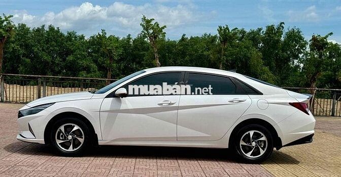Hyundai Elantra 1.6L AT 2024 Trắng 22000 km