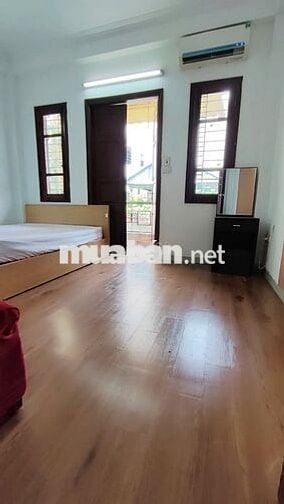 Chính chủ cho thuê 2 phòng Full nội thất ngõ 766 La Thành To