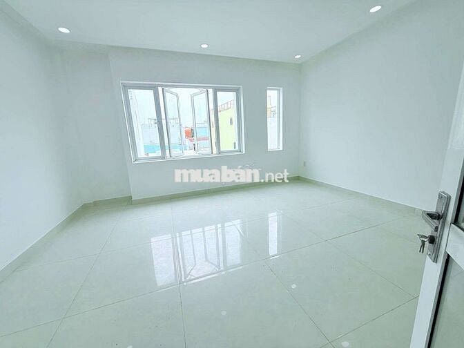Trường Chinh - 5x10 - hẻm xe hơi, nhỉnh 4 tỷ TL