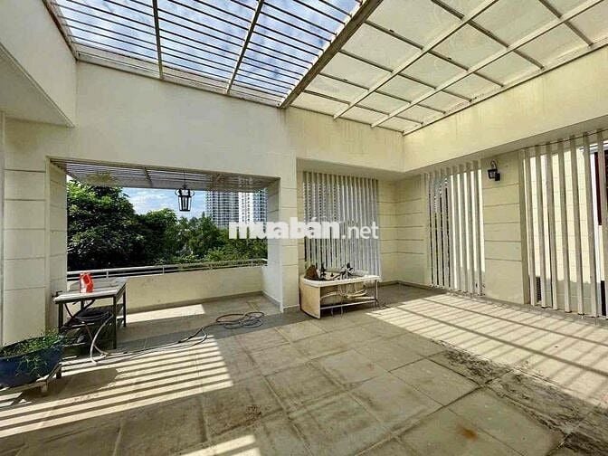 CHO THUÊ BIỆT THỰ TẤN TRƯỜNG QUẬN 7, 12x24M, TRỆT 2 LẦU ST, 40 TRIỆU