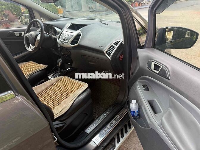 Ford EcoSport Titanium Xám 5 chỗ
