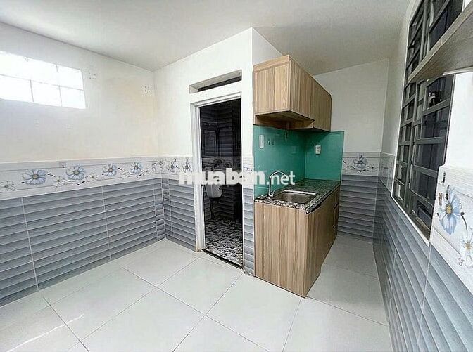 Studio kế bên trường đh công nghiệp cửa sổ trời thoáng giá rẻ