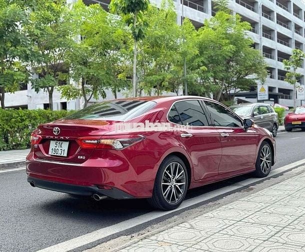 Camry 2.5 sx 2022 nhập thái xe gia đình rất đẹpp