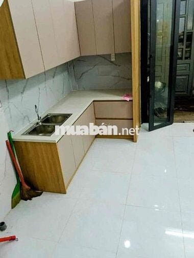 Chủ giảm 100tr Cần bán gấp nhà 1 lầu - Ngang 5m 2PN kê khai riêng 2014