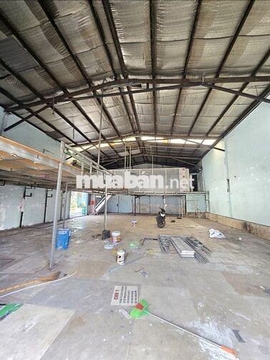 CHO THUÊ KHO,XƯỞNG 400M² GIÁ 28TR/T, NGAY EON TÂN PHÚ