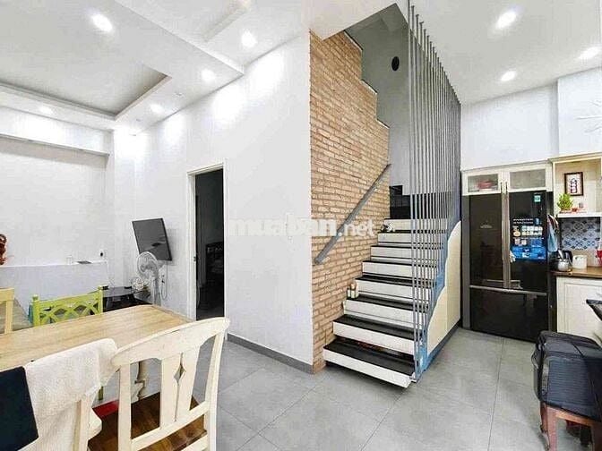 🏡 Nhà Lê Quang Định | 3 tầng ~60m² | Hẻm Xe Hơi đỗ Cổng |
