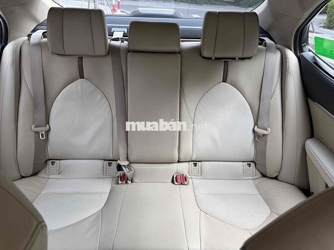 Camry 2.5 sx 2022 nhập thái xe gia đình rất đẹpp