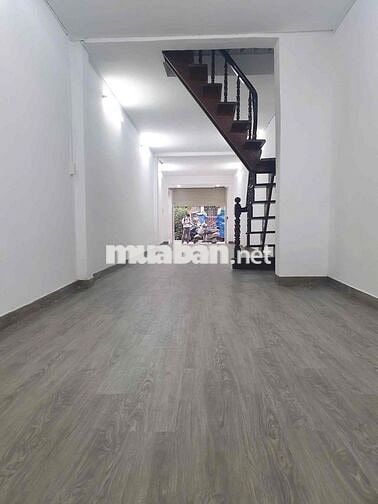 MBKD nguyên căn 3,5x19 trệt 1 lầu trống suốt