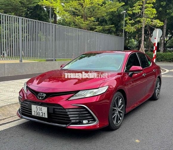 Camry 2.5 sx 2022 nhập thái xe gia đình rất đẹpp