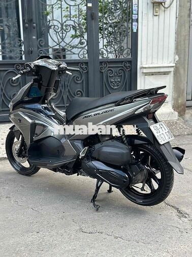 Honda Air Blade 2017 (keng keng)