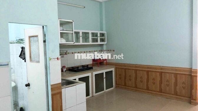 Nguyên căn nhà 3 tầng view biển