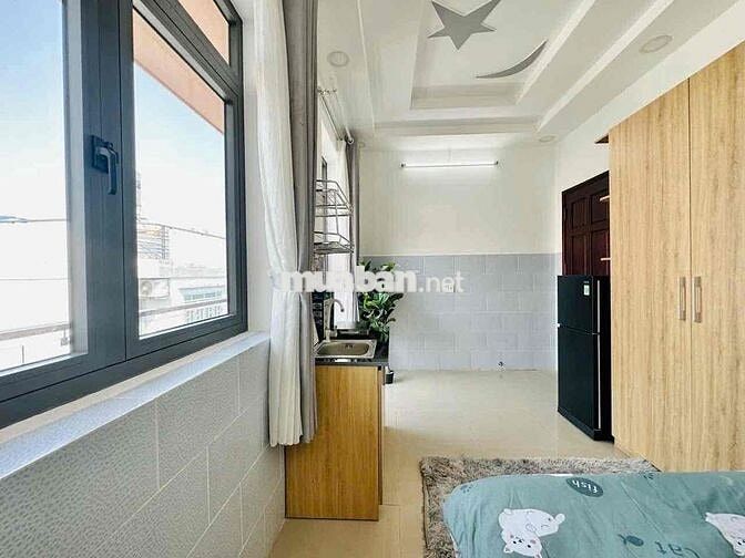 STUDIO ban công cửa sổ, máy giặt riêng sạch sẽ | sát Q5 Q10