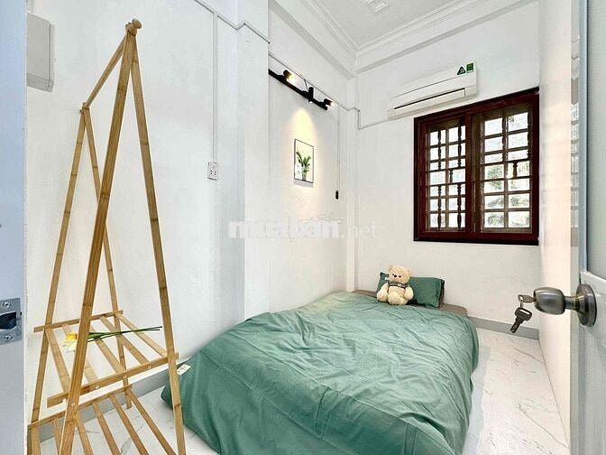 SANG NHƯỢNG CHDV FULL KHÁCH SẴN