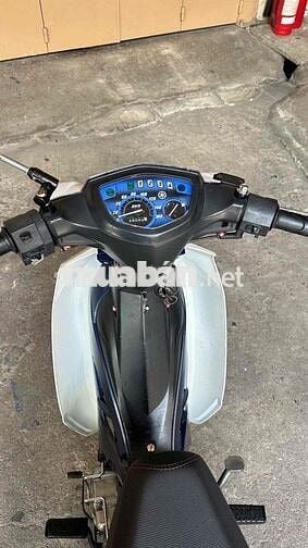 Yamaha Sirius 2021 Trắng Xăng