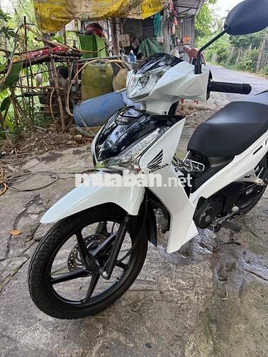 Honda Future 125 Fi 2025 Trắng đen Tự động