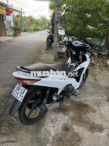 Honda Future 125 Fi 2025 Trắng đen Tự động