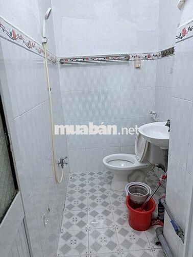 Phòng trọ Bình Thạnh - Gần chợ Bà Chiểu