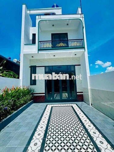 Nhà Phố Hiện Đại Ngay Trung Tâm Đã Hoàn Công