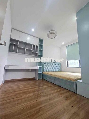 Chung Cư 183 - Hoàng Văn Thái DT 62m2, 2 ngủ, full nội thất, giá 5.9tỷ