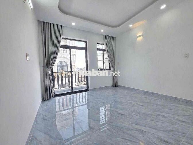Bán nhà Khu khu Tên Lửa  hẻm 8m 5 tầng td 4x17 không lộ giới 5pn 6tole