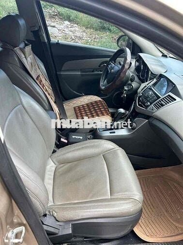 Chevrolet Cruze 2011 1.8 Tự động Vàng cát