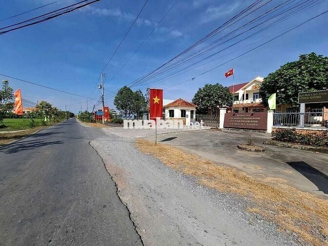 459 triẹu 114m2 Thổ Cư Ngay Ủy Ban xã Quê Mỹ Thạnh cũ. Đường Ô Tô