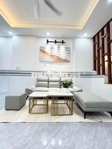 Bán nhà 26/3 Kế bên Eon Tân Phú Hẻm 8m 3 tầng 5x13 không lộ giới 3pn
