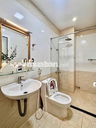 📍 Căn Hộ Studio Cửa Sổ Lớn Full Nội Thất
