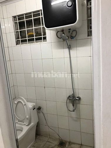 cho thuê nhà 2,5 tầng gần Giảng võ , nhà mới sửa, ăn ninh tốt