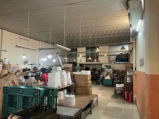 Cần bán nhà : Gần Aeon Tân Phú, kênh Tham lương.