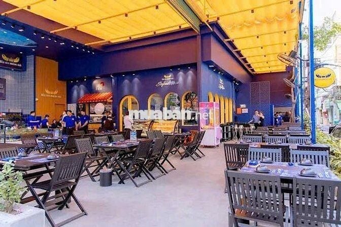 CHO THUÊ MT ĐƯỜNG 3 THÁNG 2 Q10 DT 350M2 GIÁ 160TR