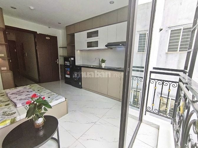 Cho thuê Studio Trung Kính-Cầu Giấy-nội thất cao cấp-ban công thoáng 