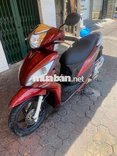 Honda Vision đỏ