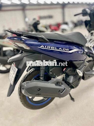 Honda Air Blade 125 4Val 2024 Xanh đen
